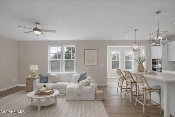 $683,328 | 209 Lookout Point, Hampstead, NC 28443
