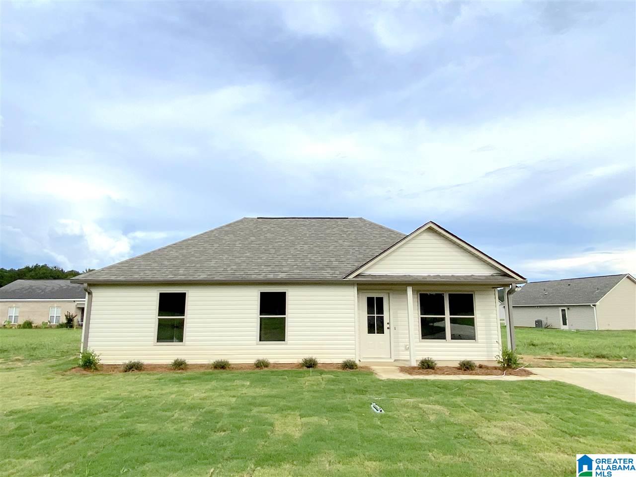 61 Sunlight Circle Talladega, AL 35160 - Photo 2 of 20