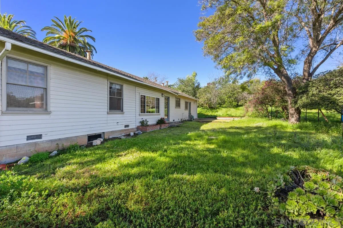 1890 Calmin Drive Fallbrook, CA 92028 - Photo 33 of 41