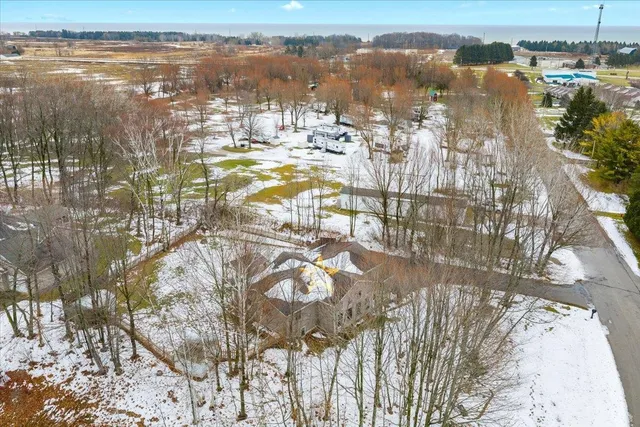$439,900 | 539 Terraqua Drive, Kewaunee, WI 54216