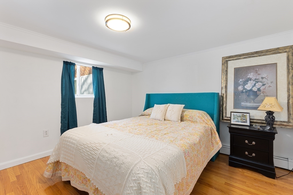 56 Bryon Road, Unit 2 Chestnut Hill, MA 02467 - Photo 8 of 16 Gallery Image 8