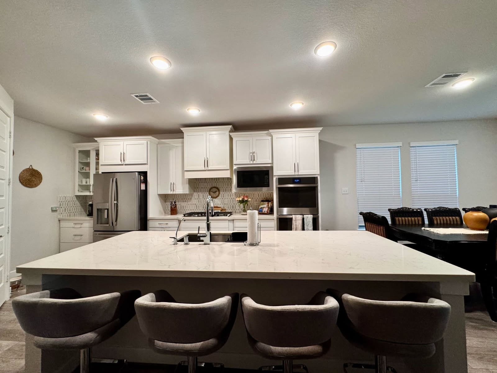 15814 Weston Ridge Drive Humble, TX 77346 - Photo 28 of 43 Quartz Countertops