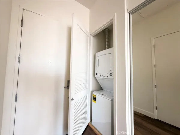 $2,380 | 175 South Lake Avenue, Unit 315, Pasadena, CA 91101