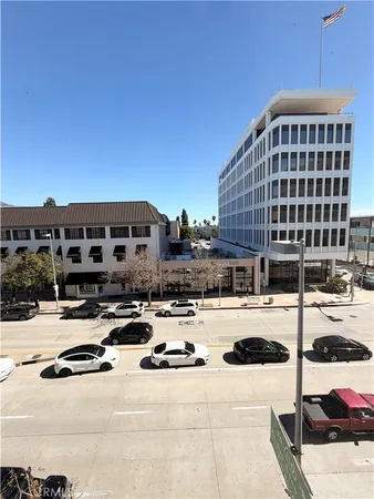 $2,380 | 175 South Lake Avenue, Unit 315, Pasadena, CA 91101