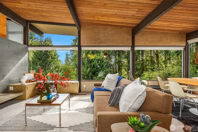 $1,795,000 | 14827 Southeast 55th Street, Bellevue, WA 98006