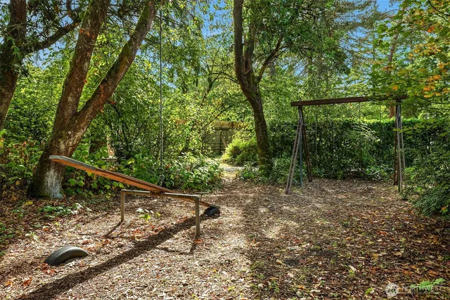 $1,795,000 | 14827 Southeast 55th Street, Bellevue, WA 98006