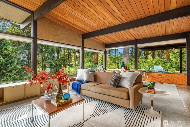 $1,795,000 | 14827 Southeast 55th Street, Bellevue, WA 98006