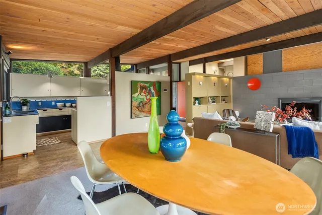 $1,795,000 | 14827 Southeast 55th Street, Bellevue, WA 98006