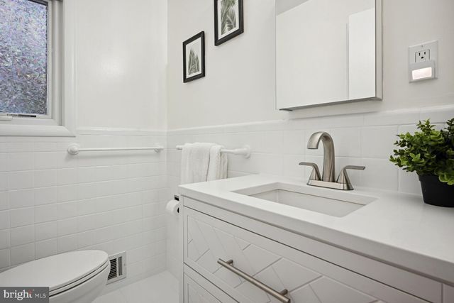 $1,110,000 | 6008 Benalder Drive, Bethesda, MD 20817