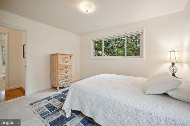 $1,110,000 | 6008 Benalder Drive, Bethesda, MD 20817