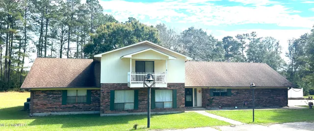 $349,000 | 1184 Hawthorne Drive, McComb, MS 39648