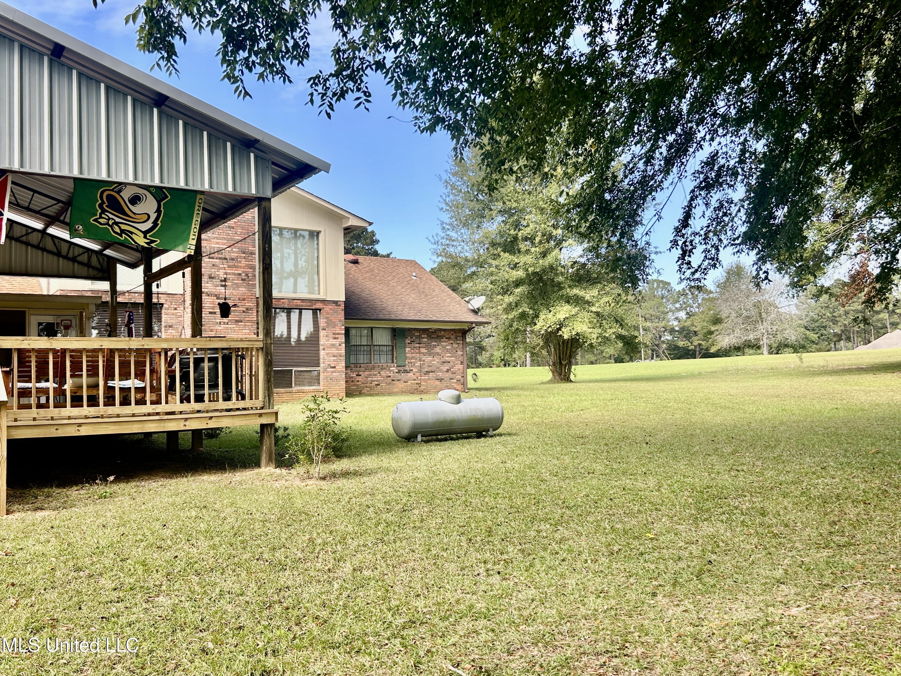 1184 Hawthorne Drive McComb, MS 39648 - Photo 11 of 39 IMG_6414