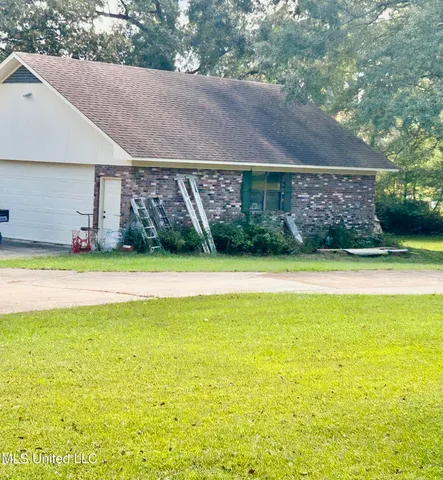 $349,000 | 1184 Hawthorne Drive, McComb, MS 39648