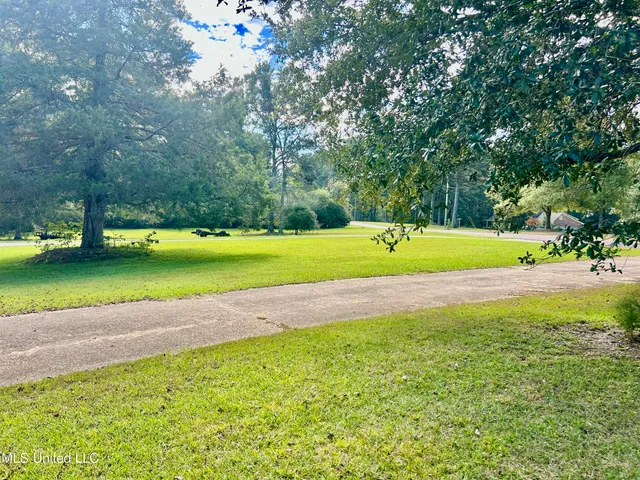 $349,000 | 1184 Hawthorne Drive, McComb, MS 39648