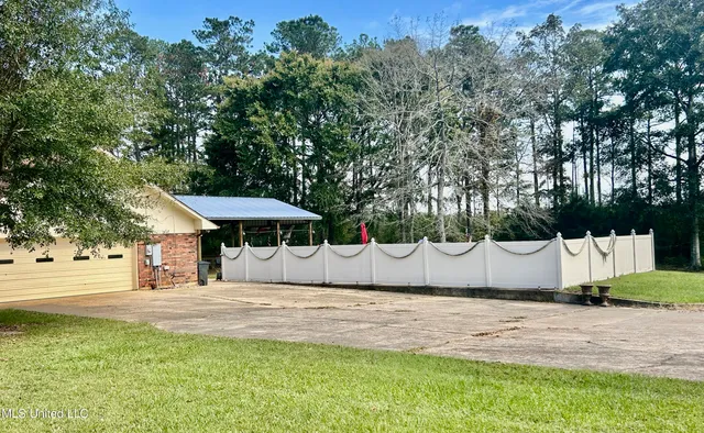 $349,000 | 1184 Hawthorne Drive, McComb, MS 39648