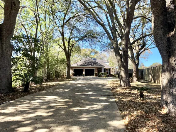 $379,000 | 7950 Collier Road, Beaumont, TX 77706