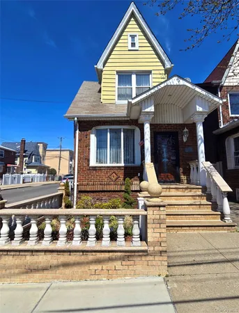 $979,000 | 90-01 Albert Road | Ozone Park