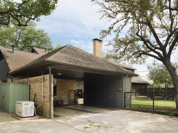 $1,350,000 | 7116 Aberdeen Avenue, Dallas, TX 75230