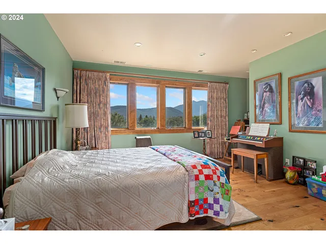 $4,450,000 | 62726 North Powder River Lane, North Powder, OR 97867