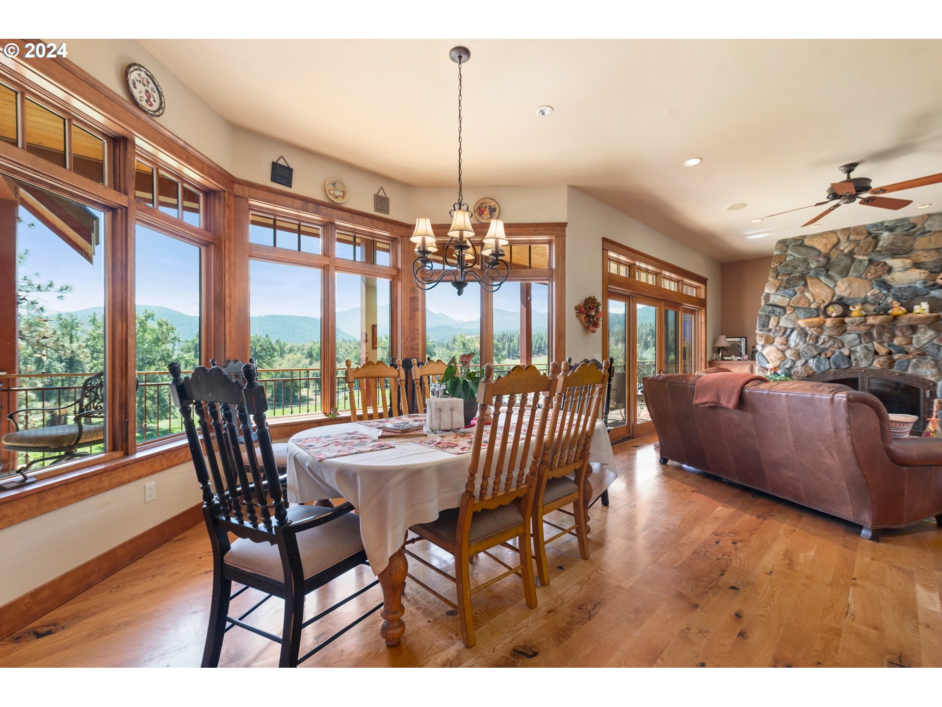 62726 North Powder River Lane North Powder, OR 97867 - Photo 9 of 41