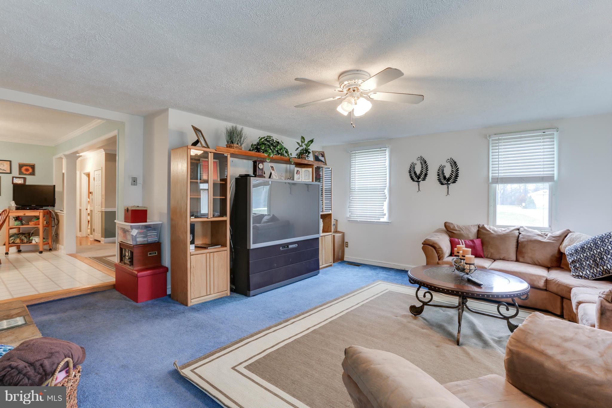 927 Waters Avenue Fallston, MD 21047 - Photo 14 of 27 Family Room