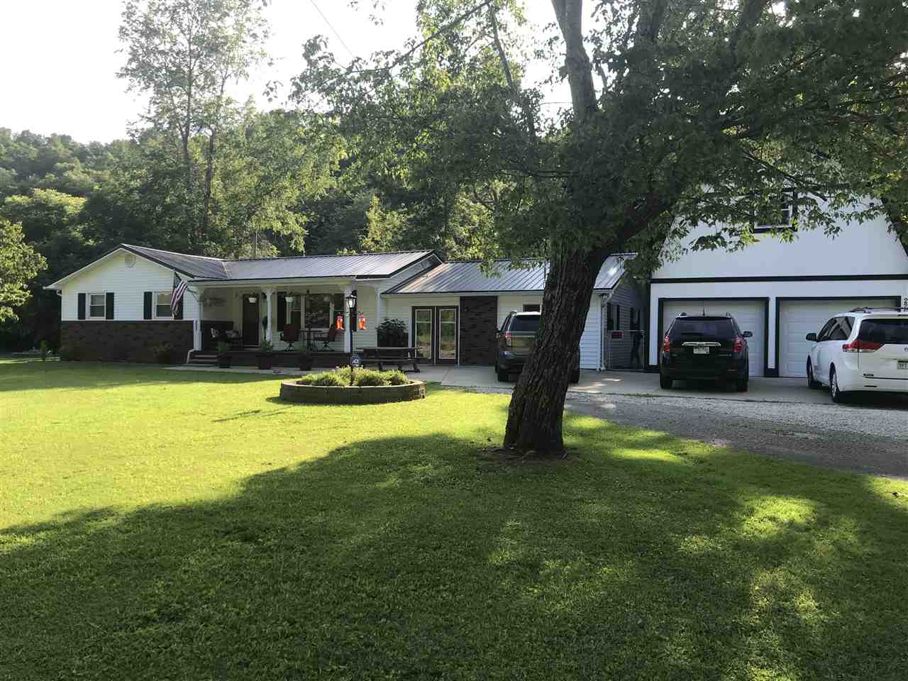 22589 East Lynn Road Wayne, WV 25570 - Photo 1 of 32 Gallery Image 1