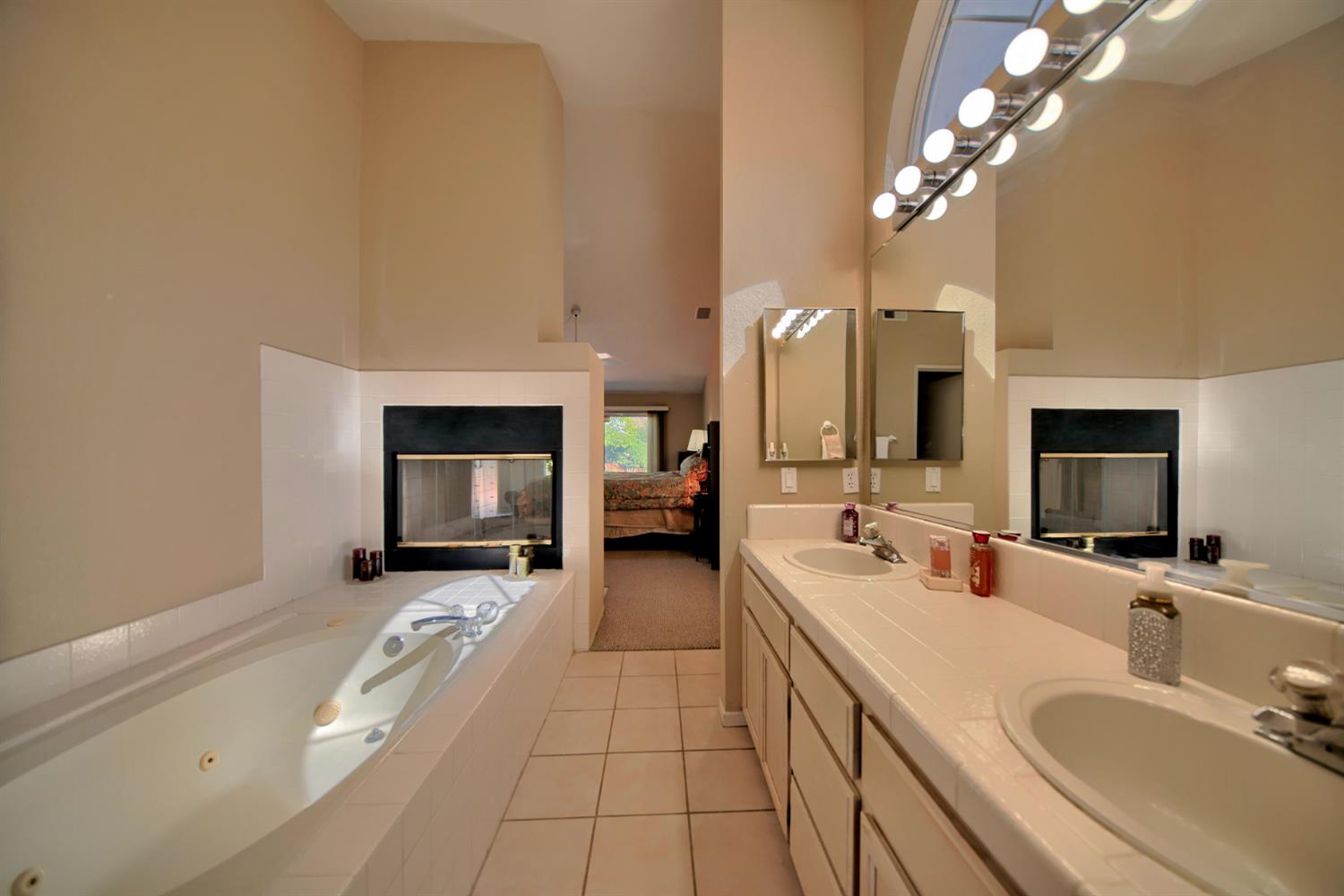 1007 Lourence Drive Tracy, CA 95376 - Photo 22 of 44