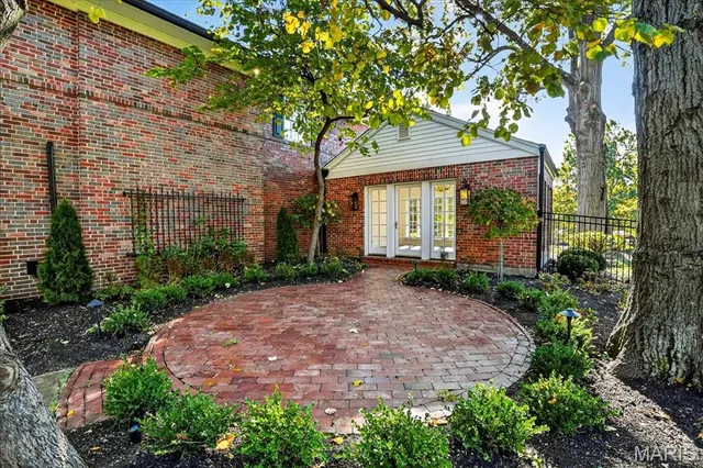 $4,600,000 | 11 Fordyce Lane, Ladue, MO 63124