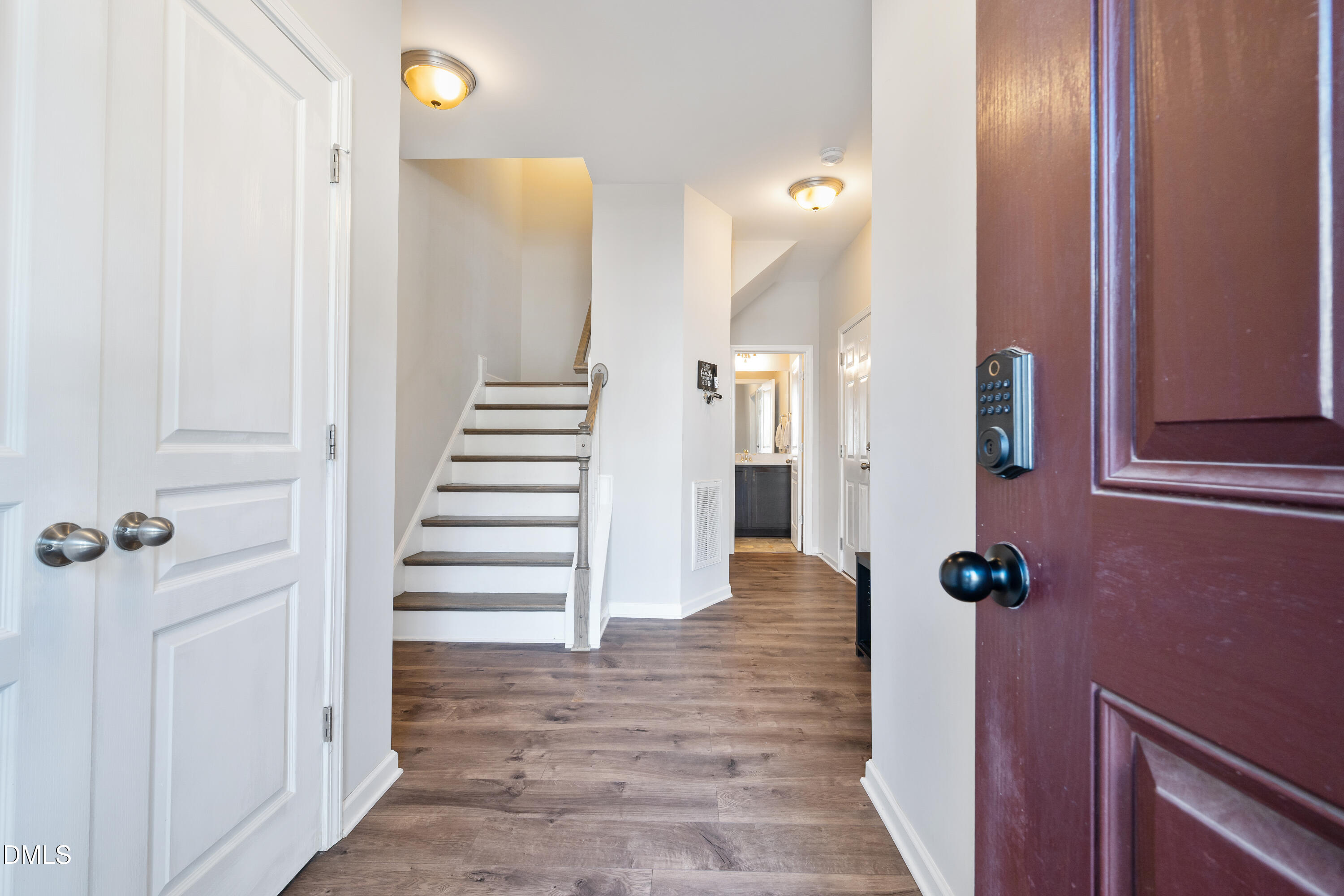 6016 Kayton Street Raleigh, NC 27616 - Photo 5 of 54