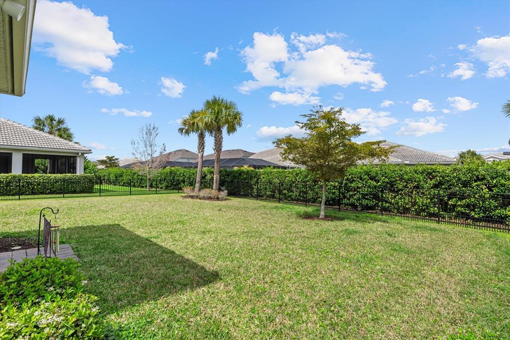 3310 Chestertown Loop Bradenton, FL 34211 - Photo 33 of 71