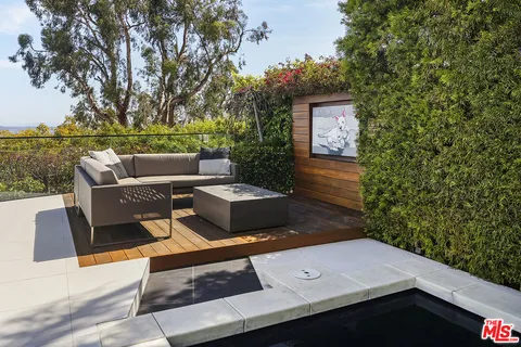 $4,500,000 | 1377 Miller Place, Los Angeles, CA 90069