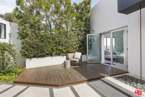 $4,500,000 | 1377 Miller Place, Los Angeles, CA 90069