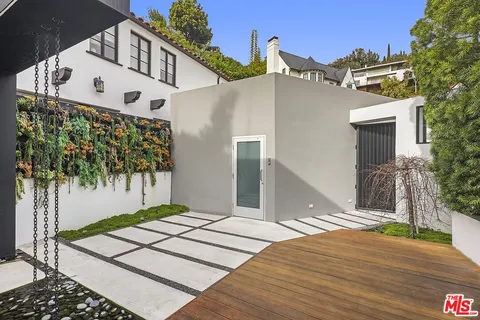 $4,500,000 | 1377 Miller Place, Los Angeles, CA 90069