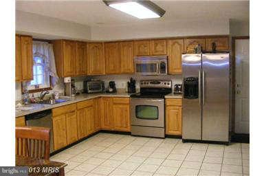 188 Leeds Road Elkton, MD 21921 - Photo 7 of 20 Kitchen