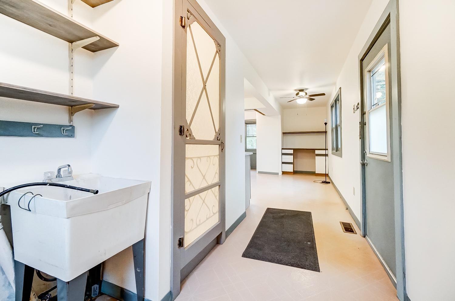 6495 Springdale Road Cincinnati, OH 45247 - Photo 22 of 50
