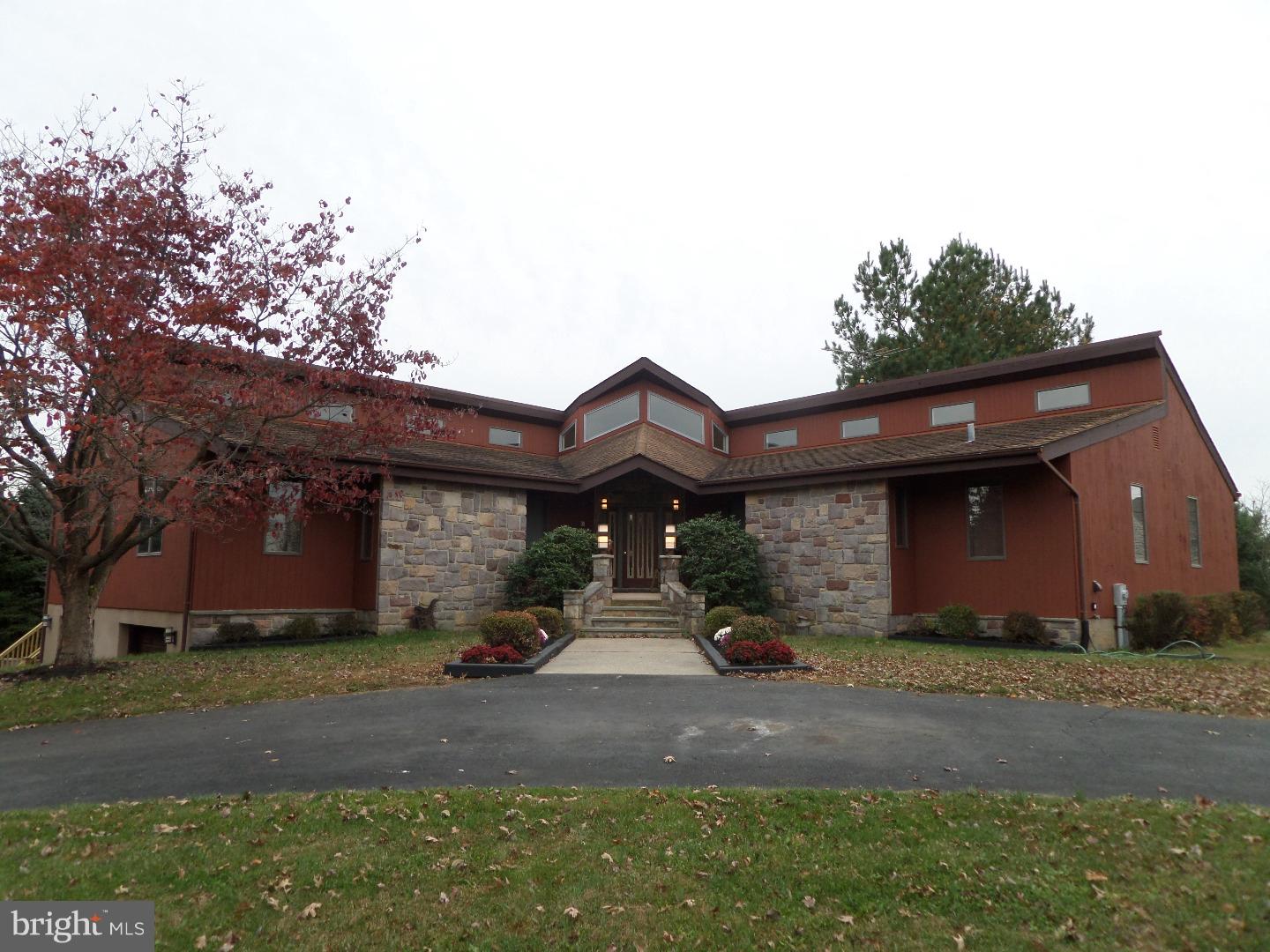 81 Line Road Trenton, NJ 08690 - Photo 1 of 24 Exterior Front