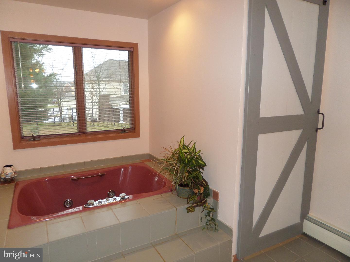 81 Line Road Trenton, NJ 08690 - Photo 17 of 24 Gallery Image 17