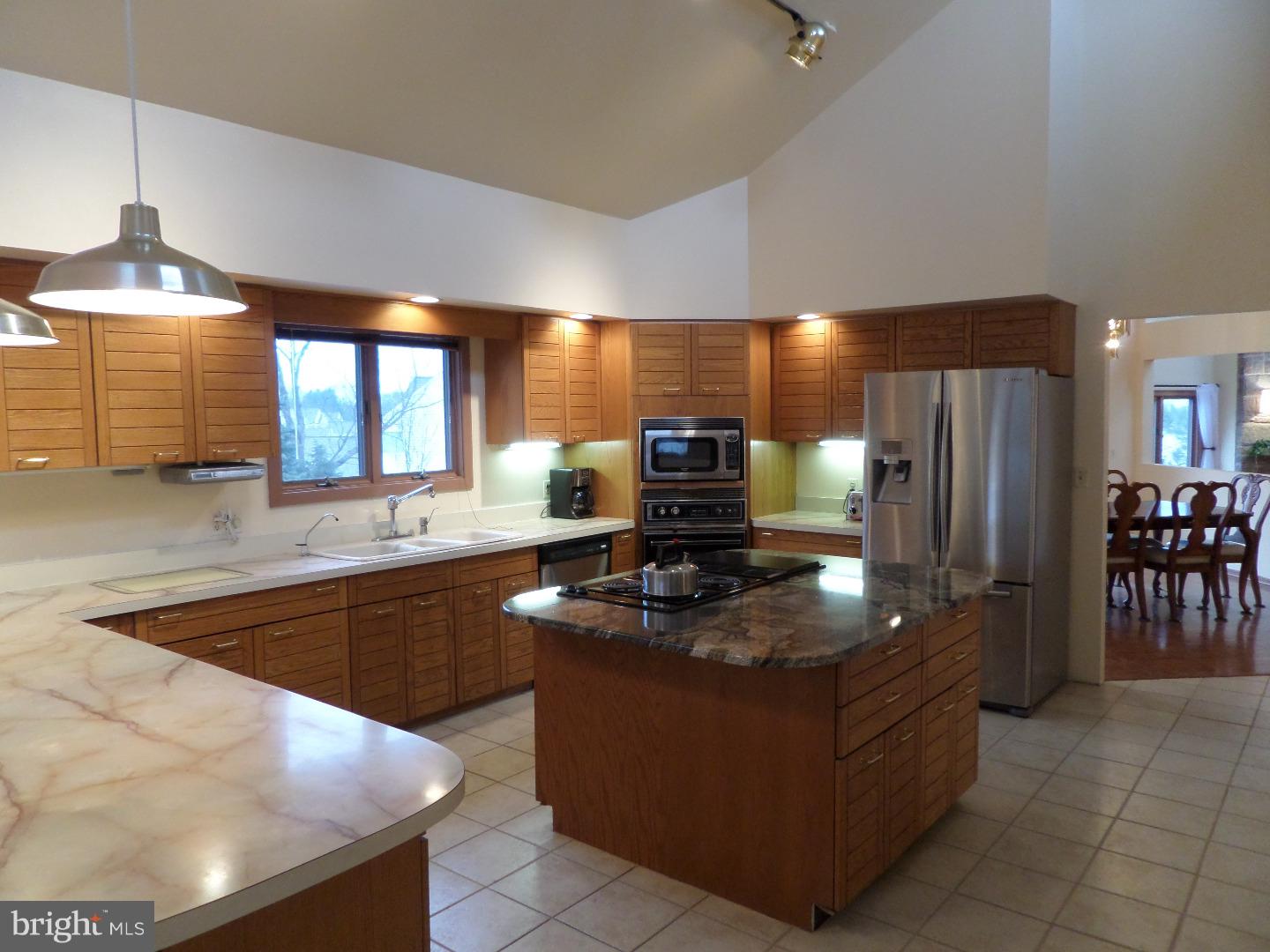 81 Line Road Trenton, NJ 08690 - Photo 10 of 24 Kitchen