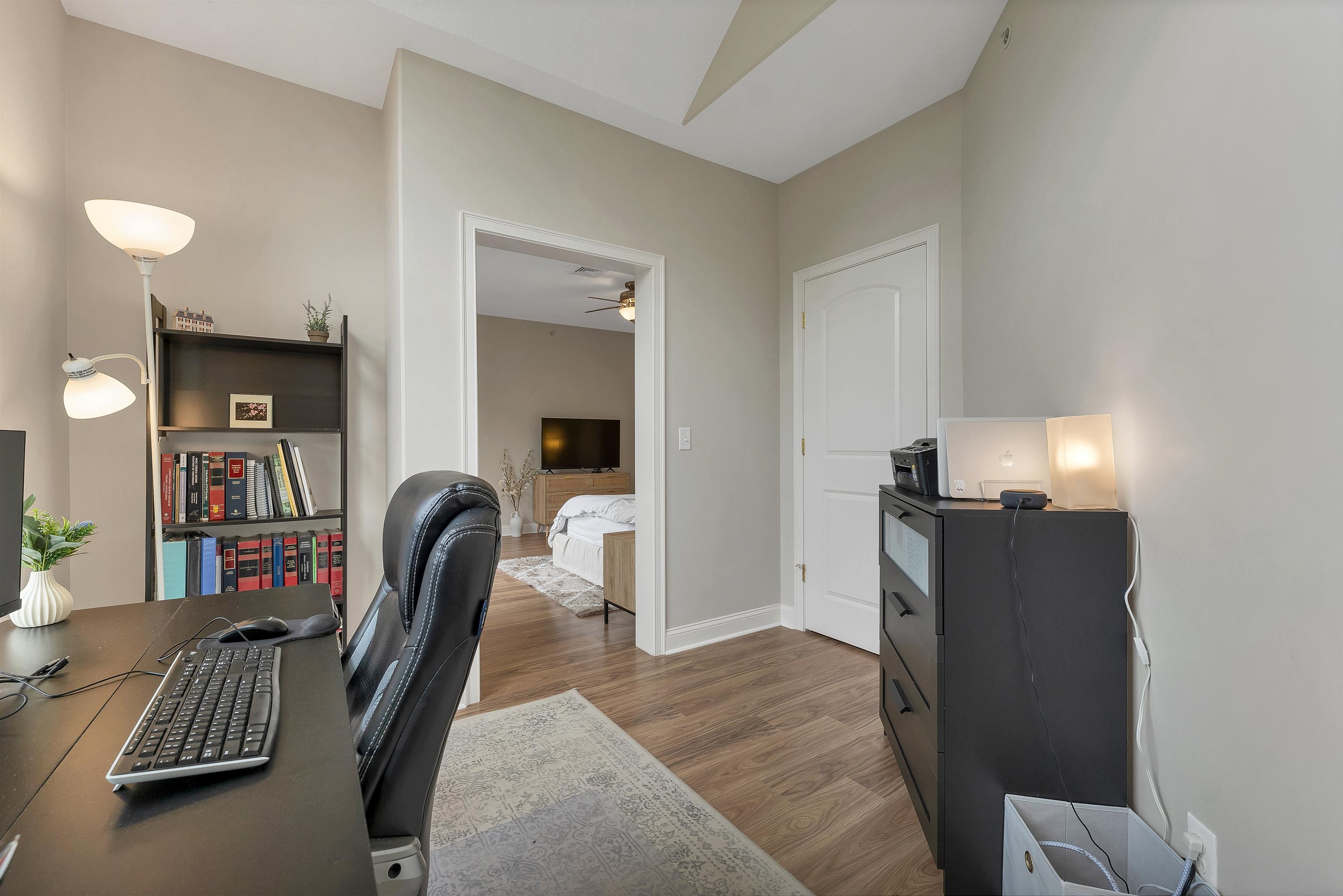 17 Roundabout Way, Unit 5 Manchester, NH 03102 - Photo 33 of 57