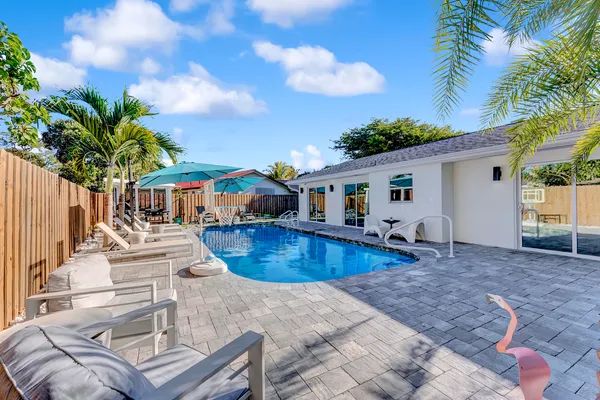 $10,000 | 707 West Boulevard Chatelaine, Delray Beach, FL 33445