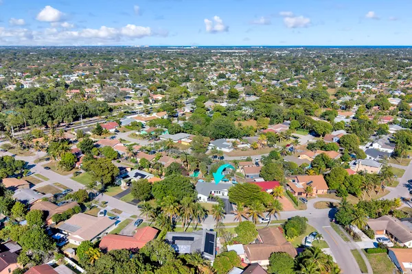 $10,000 | 707 West Boulevard Chatelaine, Delray Beach, FL 33445