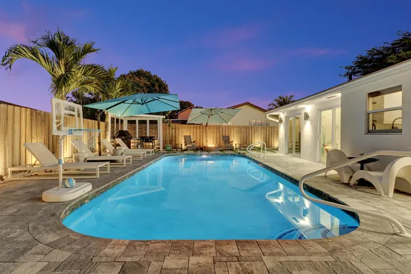 $10,000 | 707 West Boulevard Chatelaine, Delray Beach, FL 33445