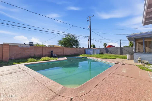 $460,000 | 857 East Buffalo Street, Chandler, AZ 85225