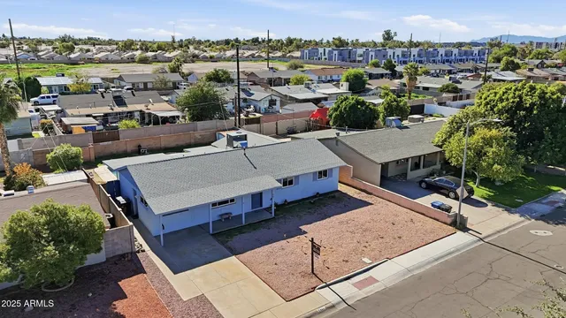 $460,000 | 857 East Buffalo Street, Chandler, AZ 85225