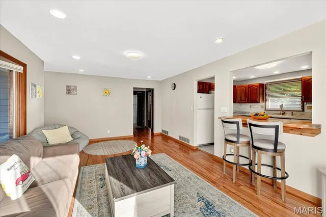 $244,900 | 430 North Kaempf Street, Columbia, IL 62236