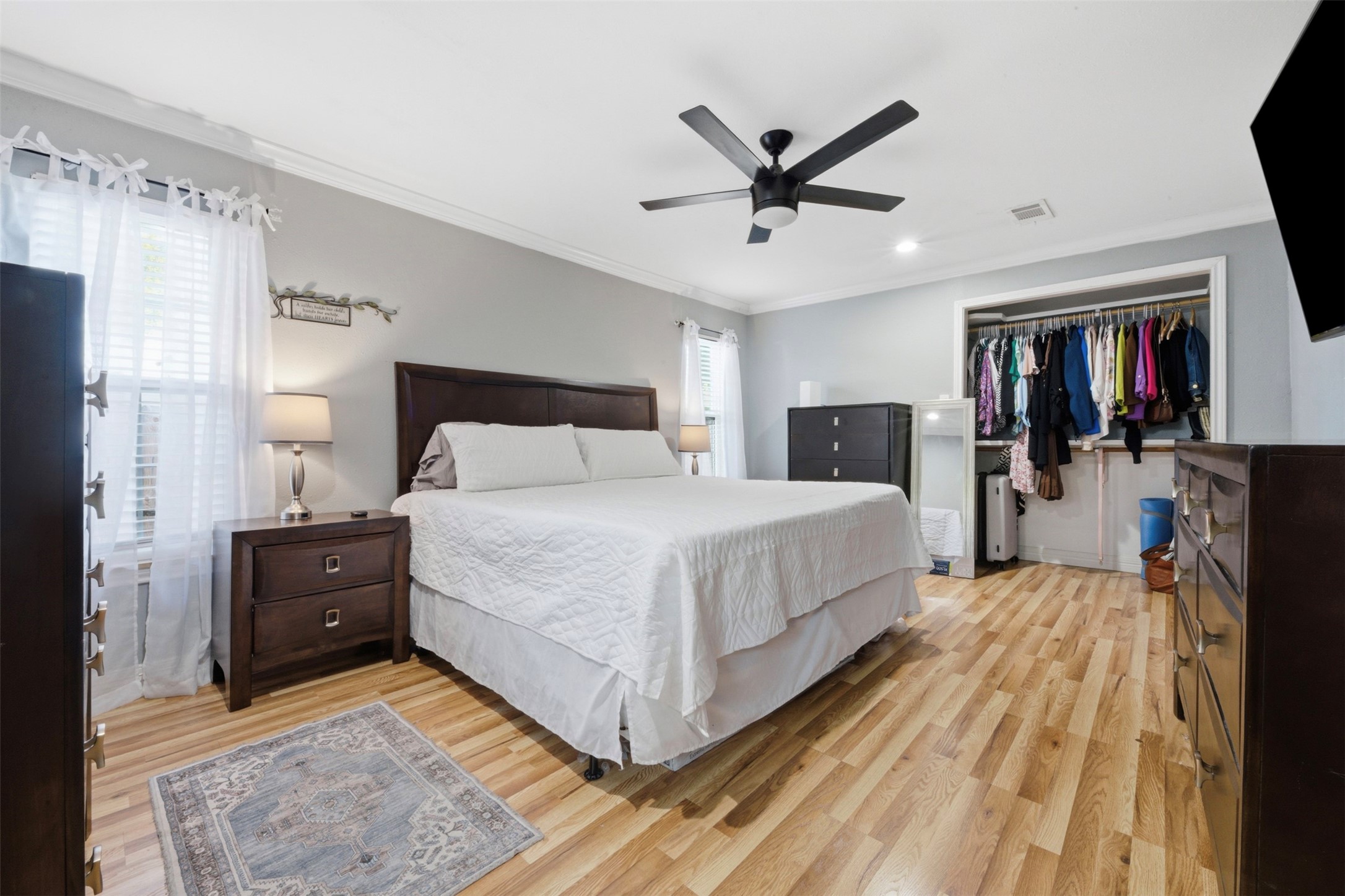 321 Reid Street Houston, TX 77022 - Photo 19 of 45