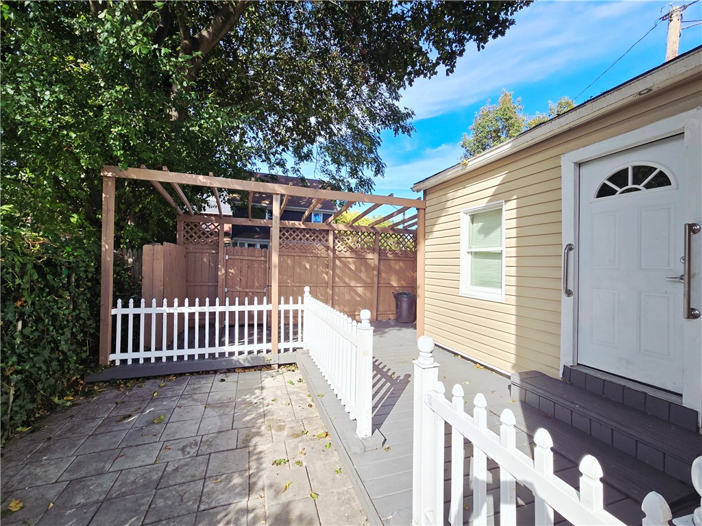 136 Gregory Street Rochester, NY 14620 - Photo 45 of 50