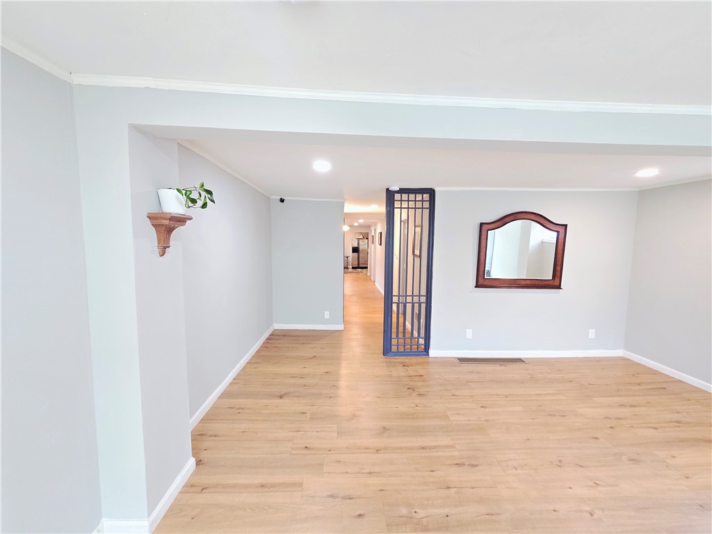 136 Gregory Street Rochester, NY 14620 - Photo 7 of 50