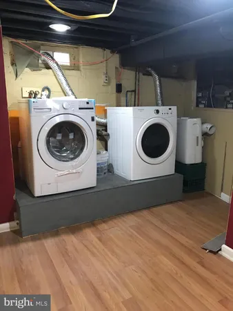 a view of a building with an outdoor space