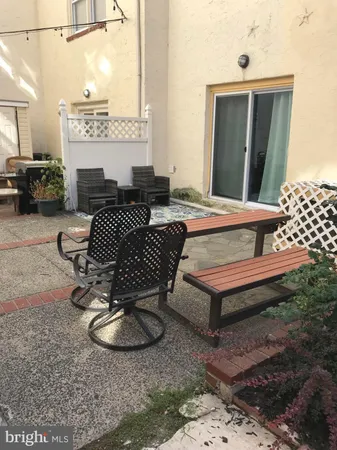 $3,800 | 510 South Juniper Street, Philadelphia, PA 19147